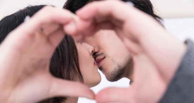 老公出轨怎么办（如何从心理、情感和行动三方面进行自我挽救）-第1张图片-爱昵情感