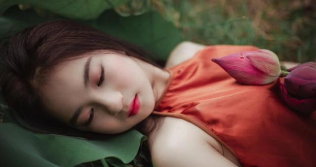 男人最喜欢的魅力女人类型（展现魅力的7个秘诀）-第1张图片-爱昵情感