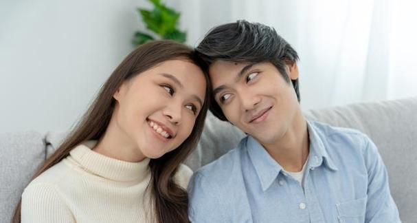 老婆和老公之间绝对不能说的话题（究竟是什么让他们保持缄默）-第1张图片-爱昵情感