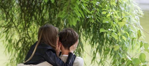 如何识别女人用断联考验你的真实意图（揭秘女人心理）-第2张图片-爱昵情感