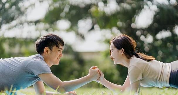 爱的缺失（解析两个人之间没有爱的迹象及应对方法）-第3张图片-爱昵情感