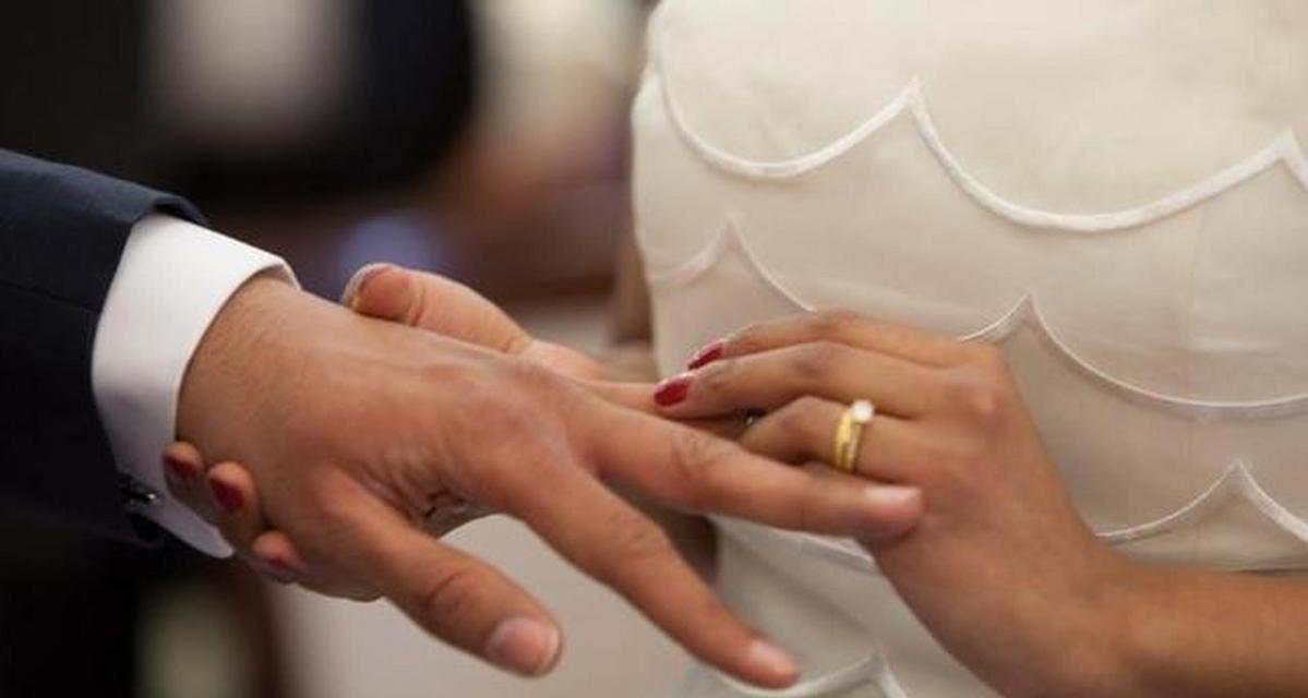 女人婚后需要调整的几种心态（让婚姻更美满的15个方法）-第1张图片-爱昵情感
