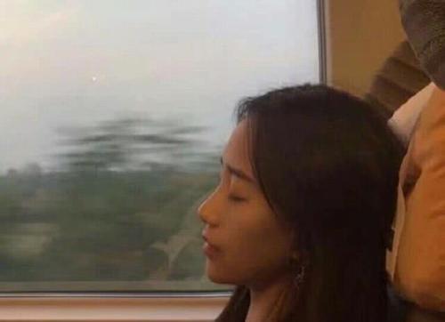 女人恋爱中为何变得矫情（探究女性情感自我表达的原因与解决方法）-第3张图片-爱昵情感