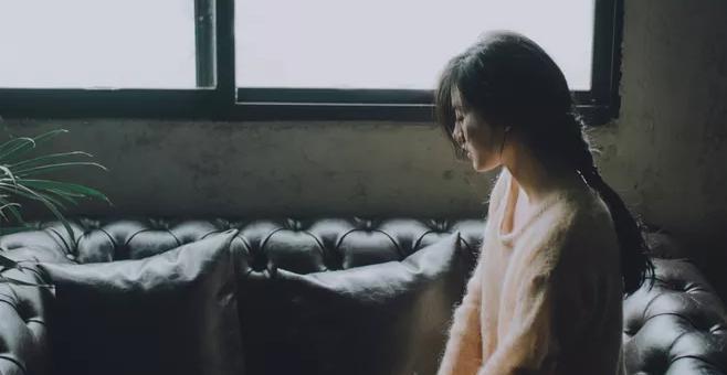 女人喜欢你了（揭开女人喜欢你的神秘面纱）-第1张图片-爱昵情感