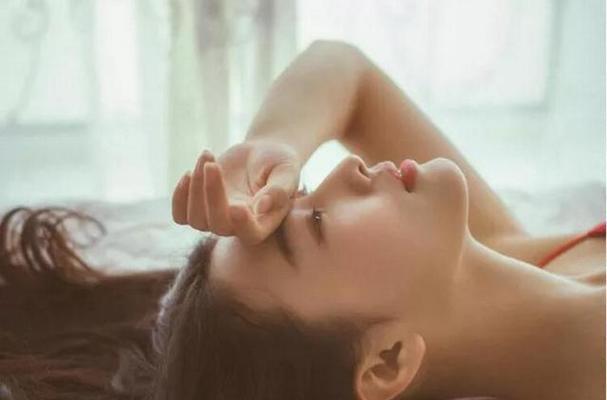 女人最受不了男人提出的分手理由（从“不爱你了”到“我们不合适”——女人无法接受的分手理由）-第1张图片-爱昵情感