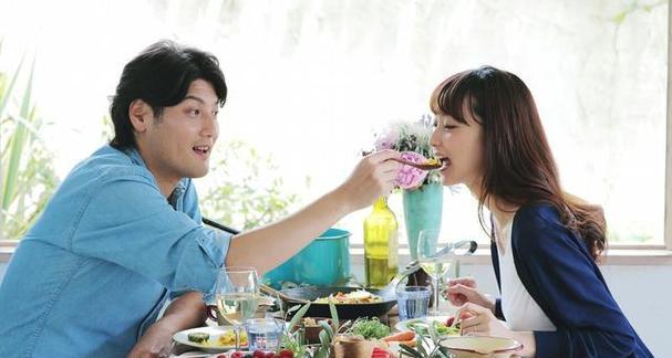 女生如何成功挽回前男友（四招让他回心转意）-第2张图片-爱昵情感