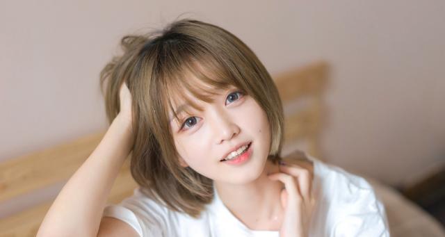 女生喜欢男生的表现（探究女生心中最想要的男生表现）-第2张图片-爱昵情感