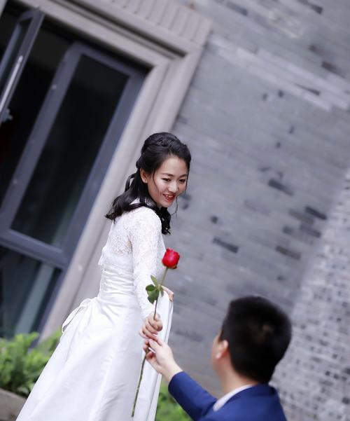 如何让自己嫁给真爱（女生必看的爱情指南）-第1张图片-爱昵情感