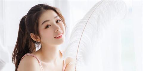 女生如何维持恋爱关系平衡（良好沟通是关键）-第1张图片-爱昵情感