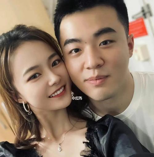 直男挽回美女的必杀技（直男如何追回自己惹怒的美女）-第2张图片-爱昵情感
