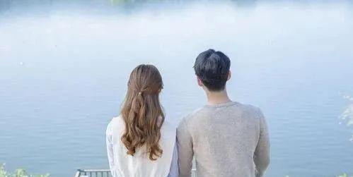 挽回前任并不是报复新欢的正确方式（自我成长才是挽回爱情的关键）-第3张图片-爱昵情感