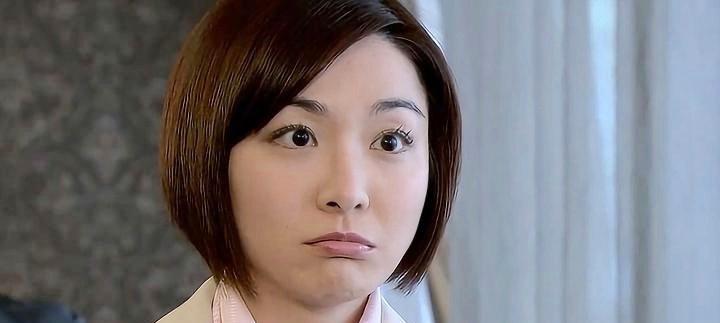 心计翻盘，女强人挽回总裁（以真心打动他）-第3张图片-爱昵情感