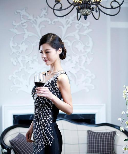 爱上已婚女性不愿离婚怎么办？如何处理情感困境？-第2张图片-爱昵情感