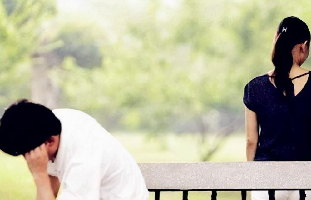 爱上已婚男人被小三了怎么办？如何处理情感困境？-第1张图片-爱昵情感