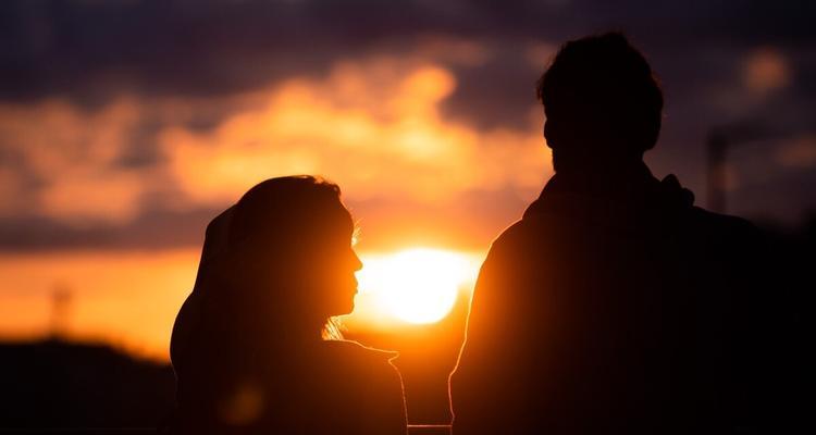 被第三者插足导致离婚怎么办？如何处理婚姻中的不忠问题？-第3张图片-爱昵情感