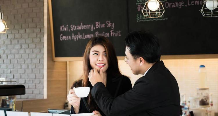 变心的老婆如何挽回？挽回婚姻的正确方法是什么？-第3张图片-爱昵情感
