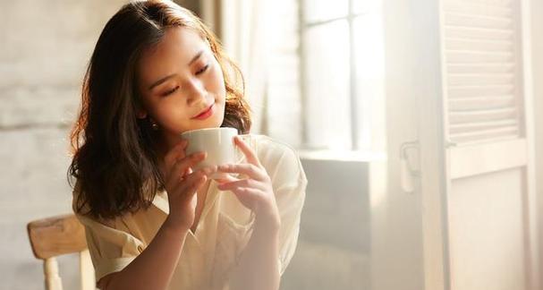 第一次见男方妈妈遭遇反对怎么办？如何改善关系？-第2张图片-爱昵情感