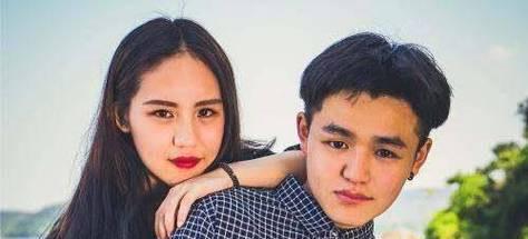 发现女友和别人玩暧昧要分手怎么办？如何处理情感危机？-第2张图片-爱昵情感