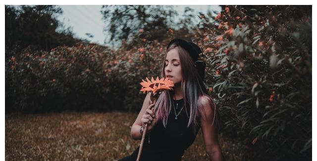 分手后如何挽回被拉黑的前男友？有效沟通技巧有哪些？-第2张图片-爱昵情感