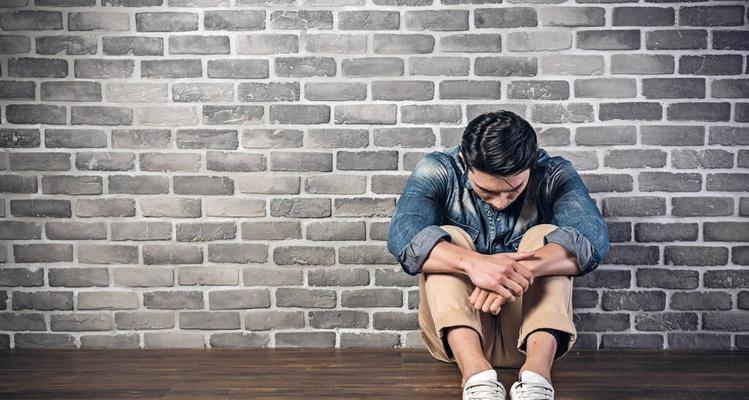 分手后如何处理前任男友的暧昧聊天？-第3张图片-爱昵情感