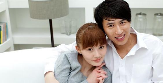 女友和前任联系她是怎么想的？如何处理这种情况？-第3张图片-爱昵情感