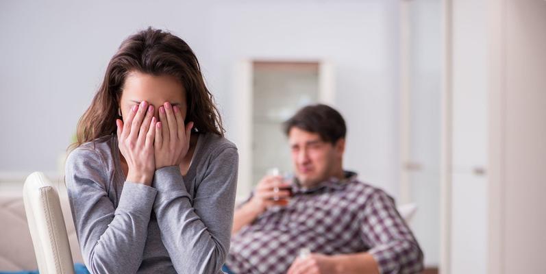 女友决绝分手怎么办？如何挽回爱情？-第2张图片-爱昵情感