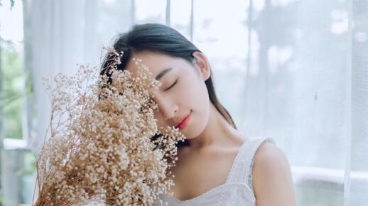 女友决绝分手怎么办？如何挽回爱情？-第3张图片-爱昵情感