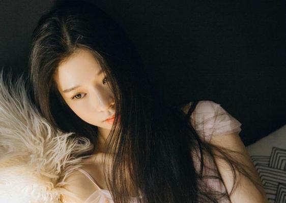 女友离过婚怎么办？如何处理感情中的信任与沟通问题？-第1张图片-爱昵情感