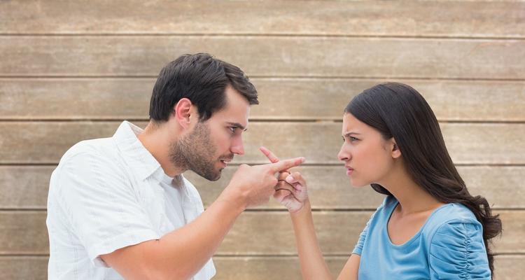 老公出轨了我该怎么办？如何处理婚姻中的背叛问题？-第1张图片-爱昵情感