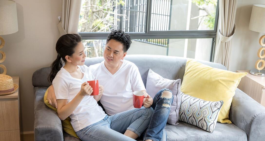 男友和女同事暧昧是不爱我了吗？如何处理这种情况？-第1张图片-爱昵情感