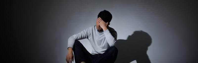如何处理男友与前女友的联系？担心失去他怎么办？-第2张图片-爱昵情感