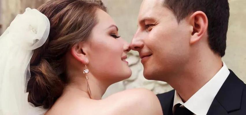 男友离过婚怎么办？如何处理感情中的信任问题？-第1张图片-爱昵情感