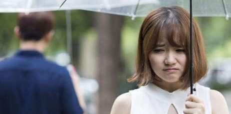 如何处理男友放不下前女友的情感问题？-第1张图片-爱昵情感