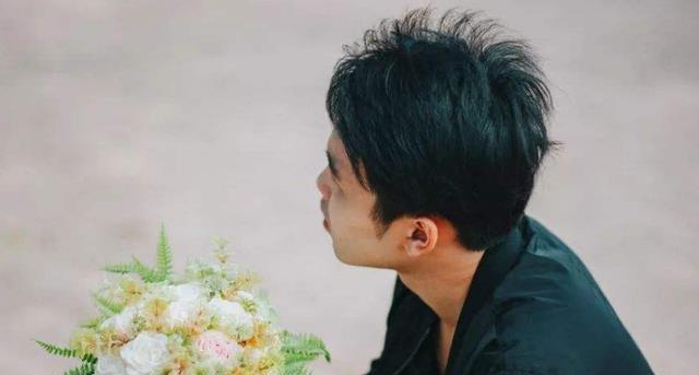 男友嫌我不成熟分手后如何挽回他的心？-第2张图片-爱昵情感