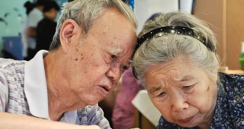 都市男女为何因爱偷情？背后的心理原因是什么？-第1张图片-爱昵情感