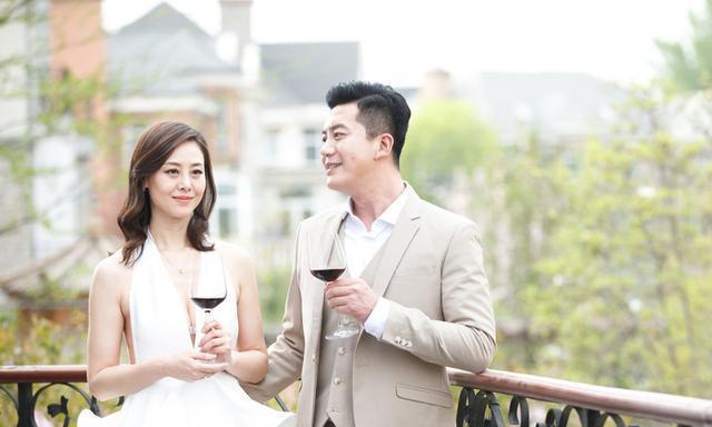 发生婚姻危机后女人如何修复婚姻？有效沟通和理解是关键吗？-第2张图片-爱昵情感