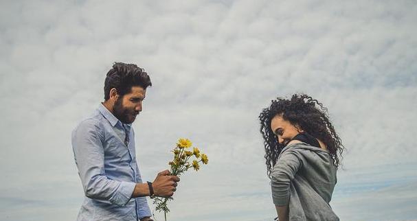 分手后如何高效地挽回对方？挽回过程中常见的问题有哪些？-第2张图片-爱昵情感