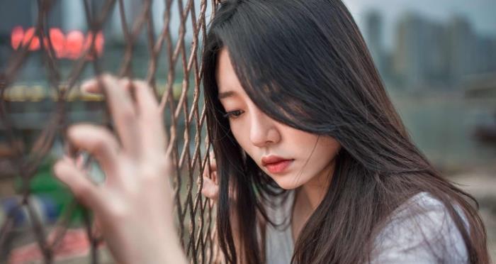 被爱伤过的女人会变得随便吗？如何走出情感伤害的阴影？-第3张图片-爱昵情感