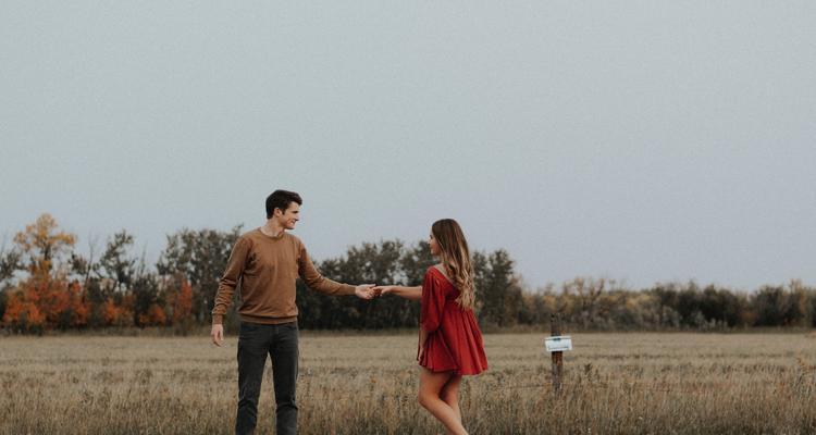 男人就喜欢这种高情商的女人？如何培养高情商？-第2张图片-爱昵情感