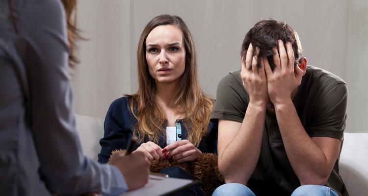 夫妻一方坚持要离婚老公要和我离婚怎么办？如何处理婚姻危机？-第3张图片-爱昵情感