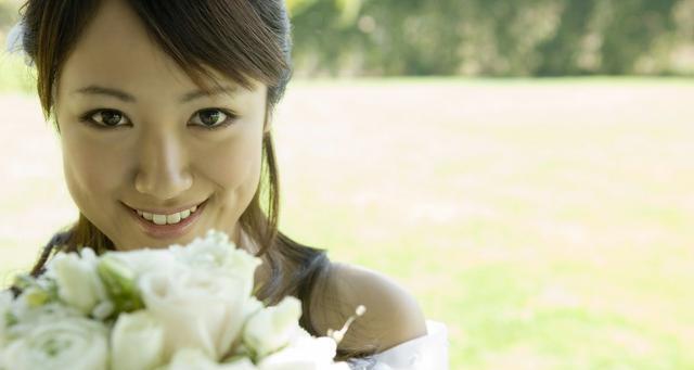 男人们选老婆最关注女人的哪些地方？这些特质为何如此重要？-第1张图片-爱昵情感
