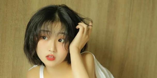 男人眼中的魅力女人TOP10是怎样的？如何成为他们眼中的魅力女性？-第2张图片-爱昵情感