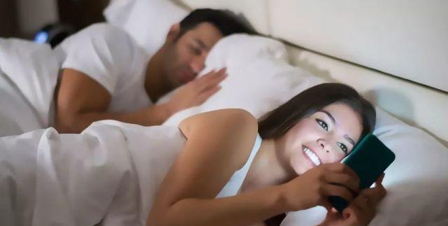 男人最容易激情出轨的三个场所是哪些？如何预防和应对？-第3张图片-爱昵情感