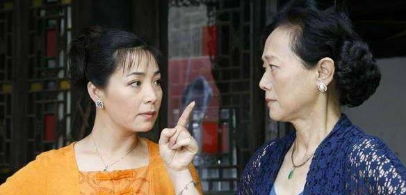 复婚后老公被前相亲对象纠缠怎么办？如何处理婚姻中的第三方干扰？-第1张图片-爱昵情感