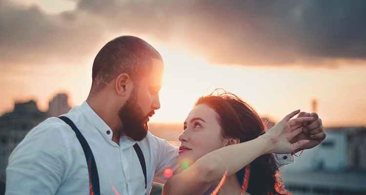 男生向女生表白的话怎么选？最打动人心的表白语句有哪些？-第3张图片-爱昵情感