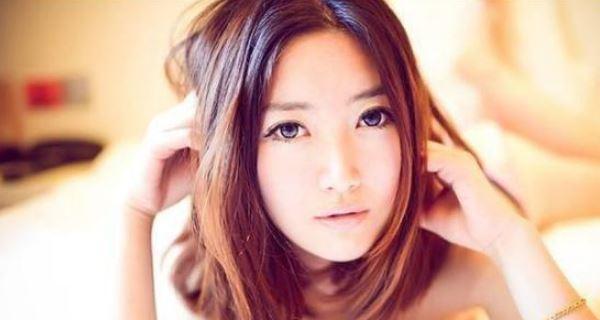 男生在乎女生的表现有哪些？如何正确识别和回应？-第3张图片-爱昵情感