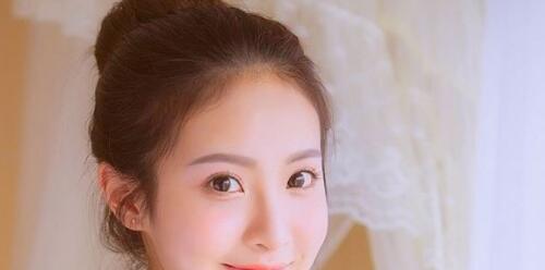 男生怎么哄女朋友开心？实用技巧大揭秘？-第2张图片-爱昵情感