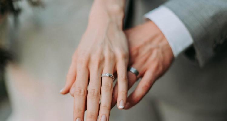 为了孩子复婚还是选择二婚？哪个对家庭更好？-第3张图片-爱昵情感