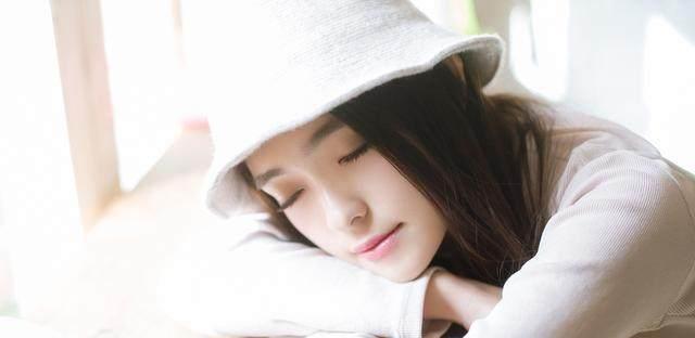 男友变心了不愿意回来怎么办？如何挽回他的心？-第1张图片-爱昵情感