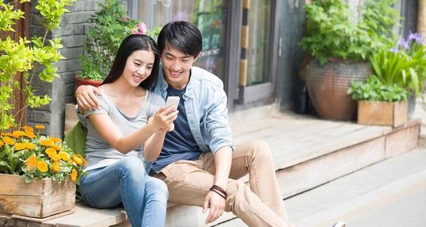 分手十多年后想复合怎么办？如何有效挽回旧爱？-第1张图片-爱昵情感
